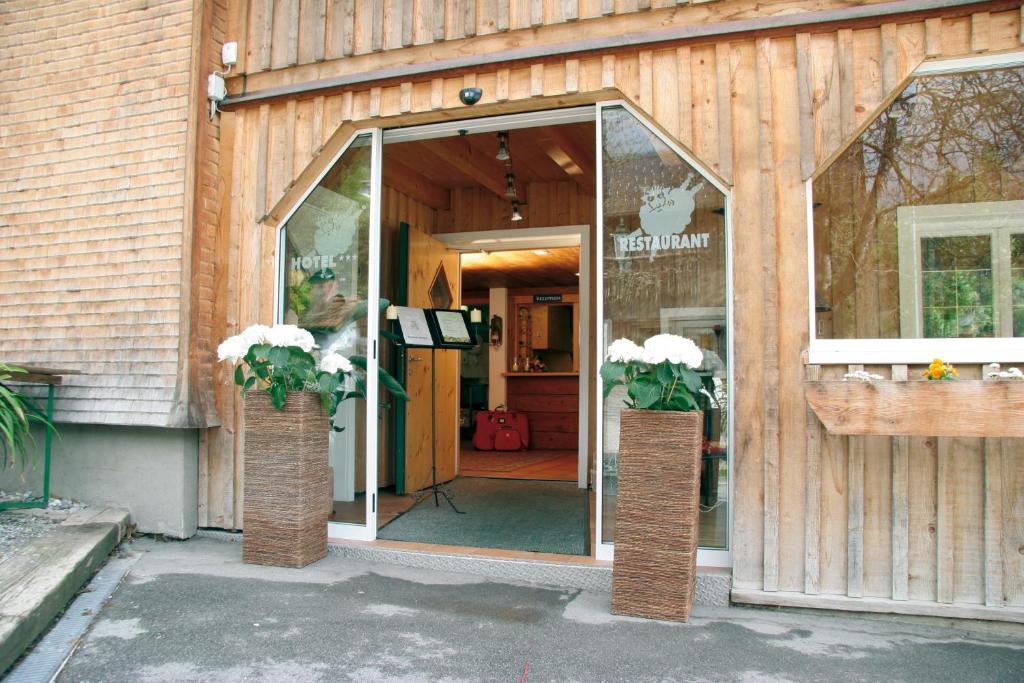 Hotel Gasthaus Schaefle Buerserberg Luaran gambar