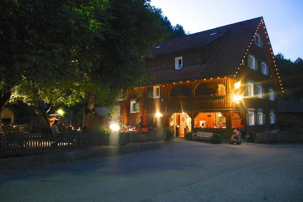 Hotel Gasthaus Schaefle Buerserberg Luaran gambar